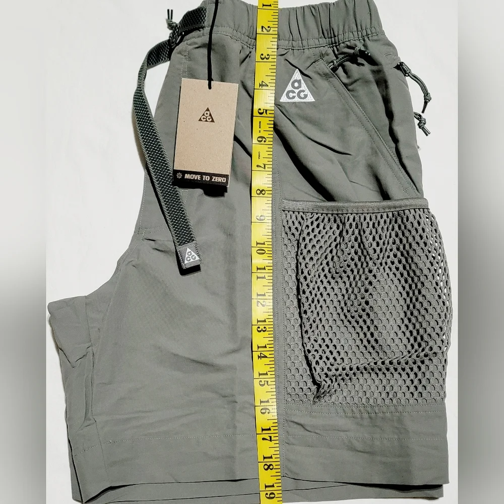 Nike ACG Cargo Shorts "Snowgrass" Dark Stucco Sz M NWT - Picture 7 of 7